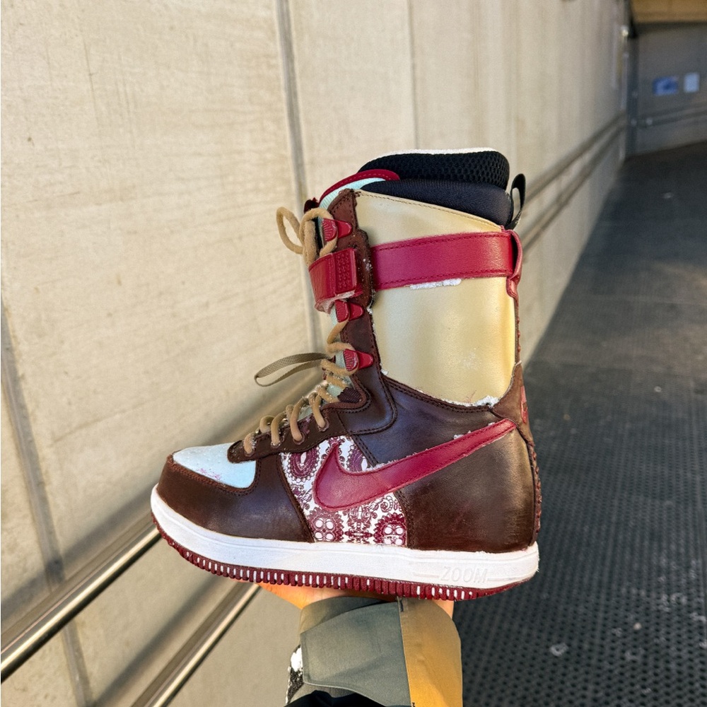 Nike High-Tops with Red and Brown Design